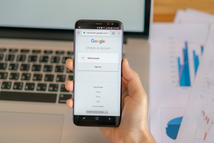 خدمات مجانية من جوجل تستنزف بطارية هاتفك و تهدد خصوصيتك!